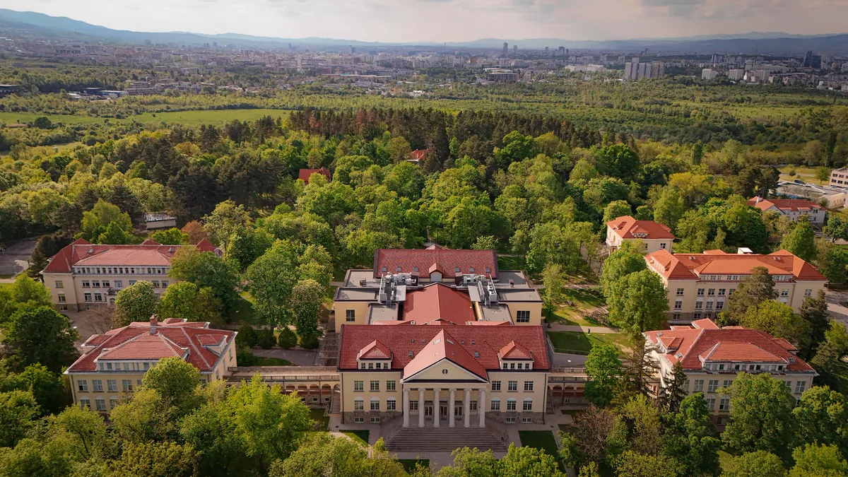 The American College of Sofia — photo 2