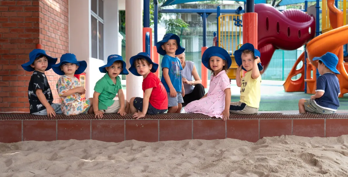 Holland International School