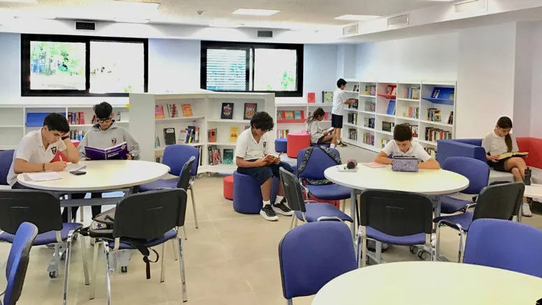 Morna International College