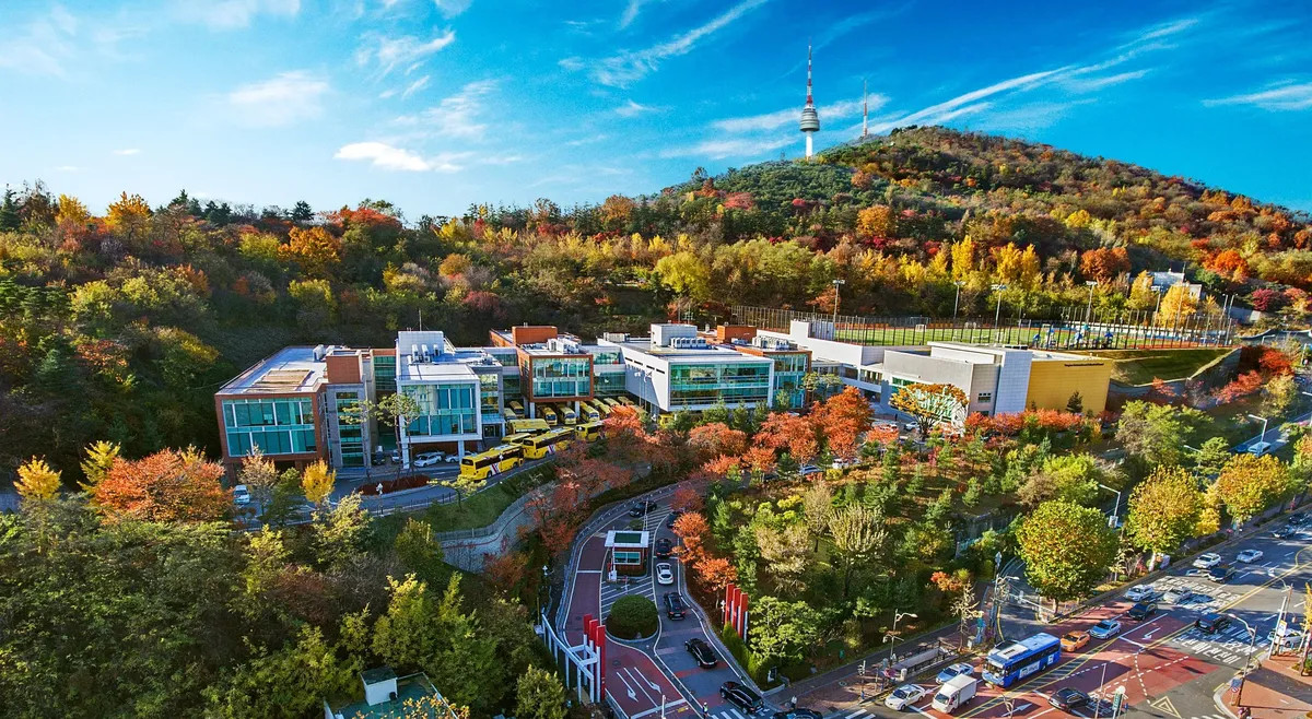 Yongsan International School of Seoul — photo 1