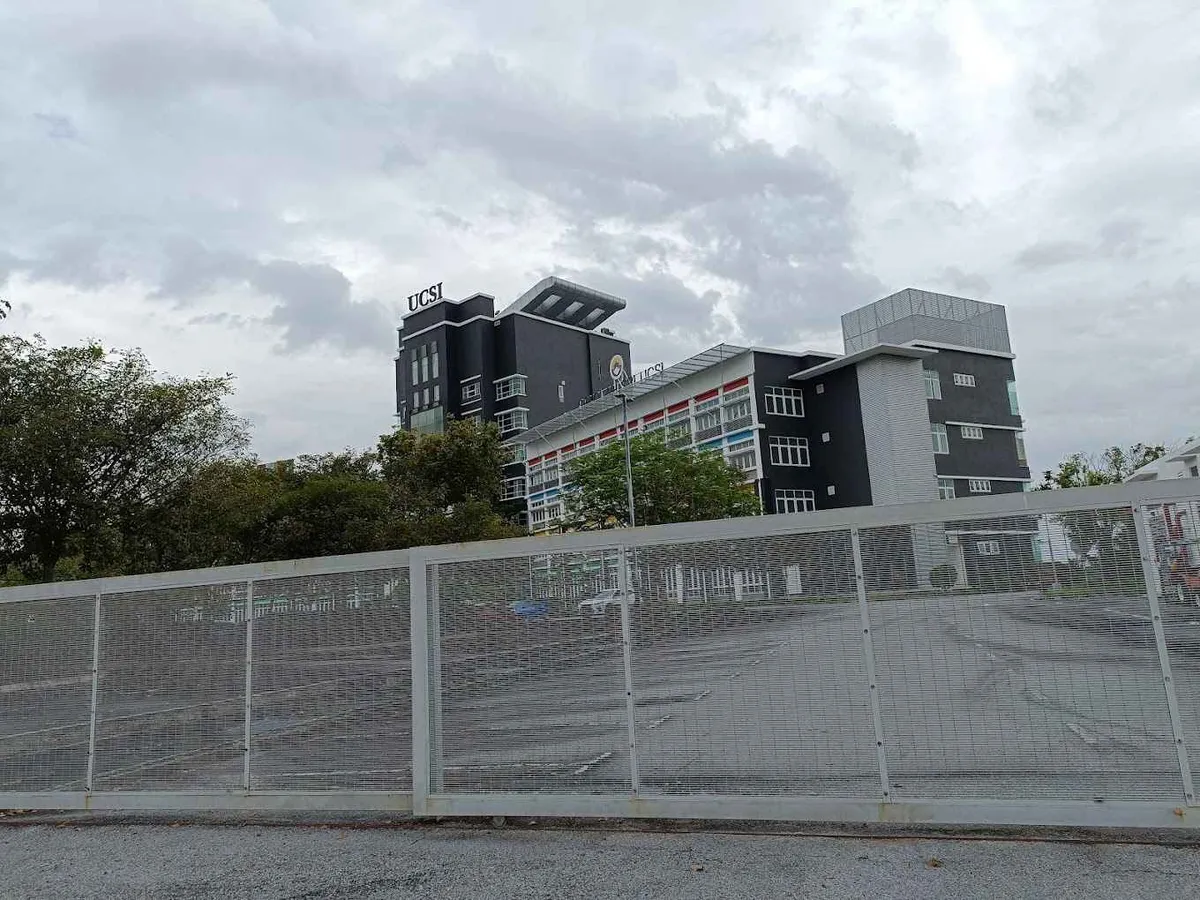 UCSI International School